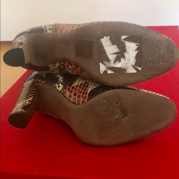 Valentino Garavani knee-high pull-on python leather boots - Picture 8 of 8